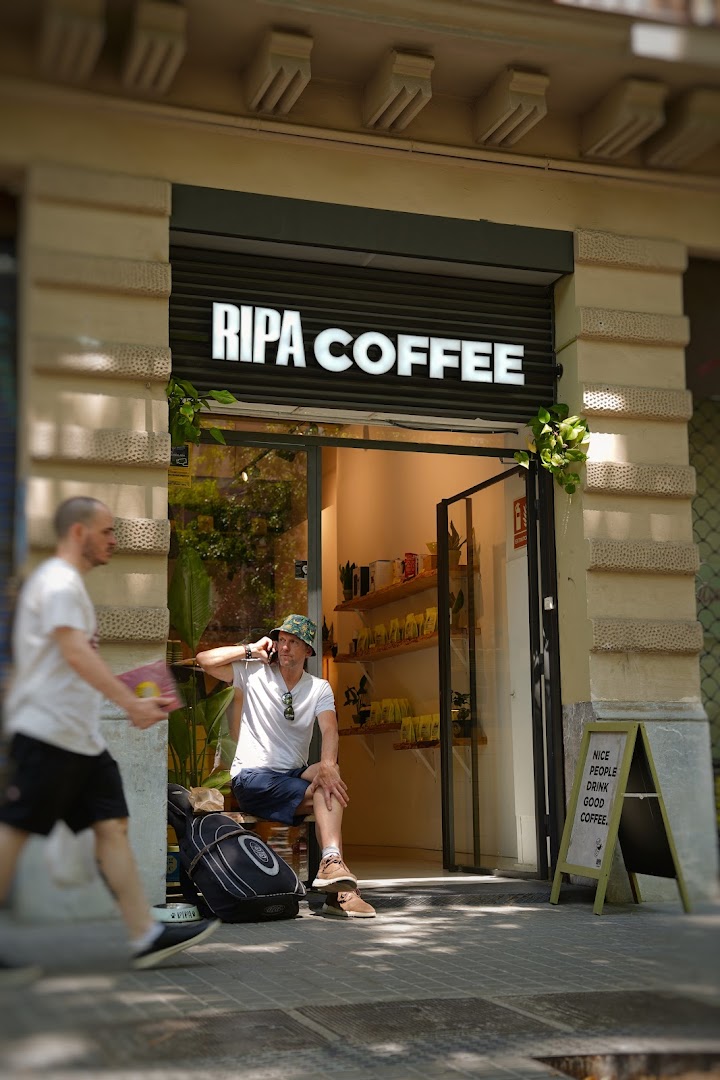 Ripa Coffee interior